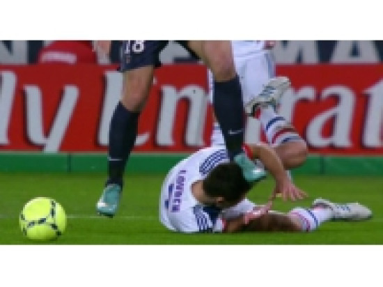 Dejan Lovren : "Ibrahimovic est un peu plus protégé que les autres" Dejan Lovren : "Ibrahimovic est un peu plus protégé que les autres"