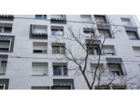 Lyon : retrouv&eacute; conscient apr&egrave;s une chute de quatre &eacute;tages