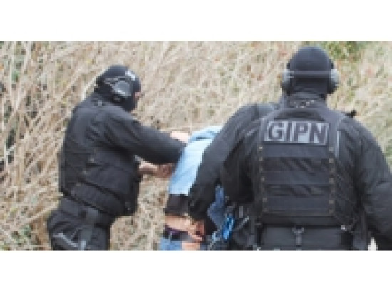 Une étrange histoire de coup de feu à Vaulx-en-Velin Une étrange histoire de coup de feu à Vaulx-en-Velin