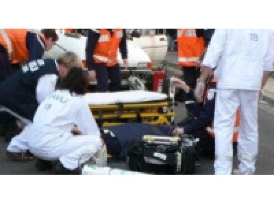 Accident de la route meurtrier au nord de Lyon Accident de la route meurtrier au nord de Lyon