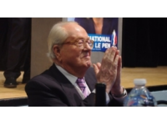 Jean-Marie Le Pen à Villeurbanne pour le 40e anniversaire de la fédé FN du Rhône Jean-Marie Le Pen à Villeurbanne pour le 40e anniversaire de la fédé FN du Rhône