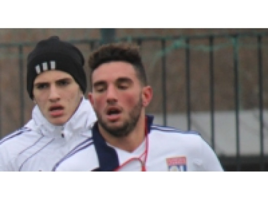 OL : Jordan Ferri prolonge jusqu'en 2017 OL : Jordan Ferri prolonge jusqu'en 2017