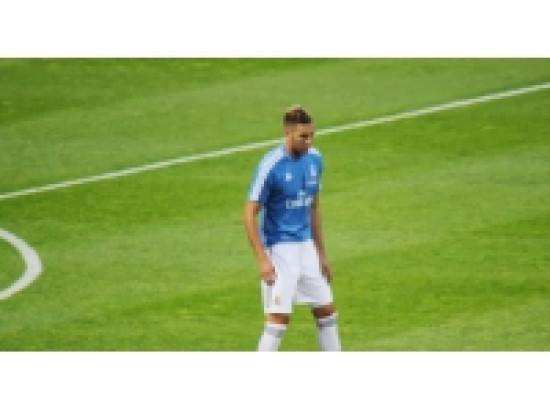 Equipe de France de football : Benzema titulaire ? Grenier toujours boud&eacute;