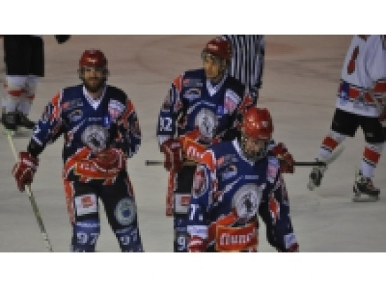 Le LHC se maintient en Ligue Magnus après une quatrième victoire contre Caen (7-5) Le LHC se maintient en Ligue Magnus après une quatrième victoire contre Caen (7-5)