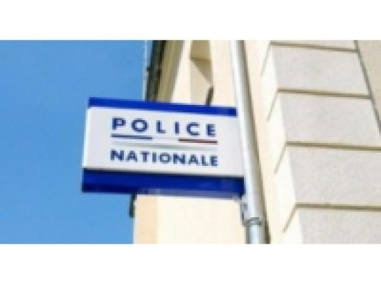 Un homme agresse une femme enceinte à Vaulx-en-Velin