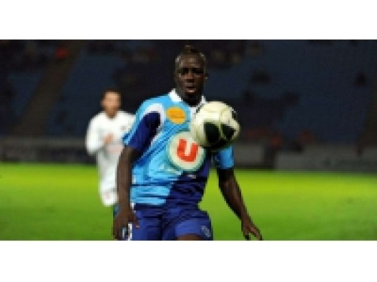 OL : B. Mendy pour occuper le flanc gauche de la défense ? OL : B. Mendy pour occuper le flanc gauche de la défense ?