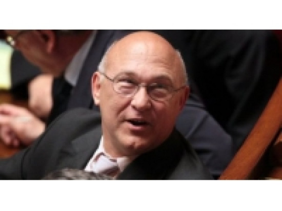 Michel Sapin a parrain&eacute; un contrat de g&eacute;n&eacute;ration dans le Rh&ocirc;ne