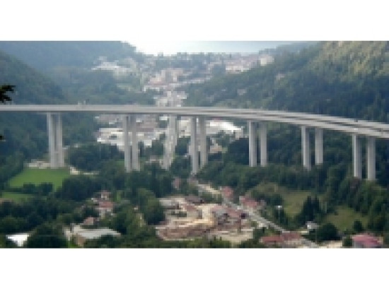 Un lyonnais chute du viaduc de Nantua Un lyonnais chute du viaduc de Nantua