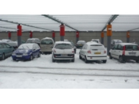 Blocage de l'A48 par la neige : Valls et Cuvillier prennent des mesures