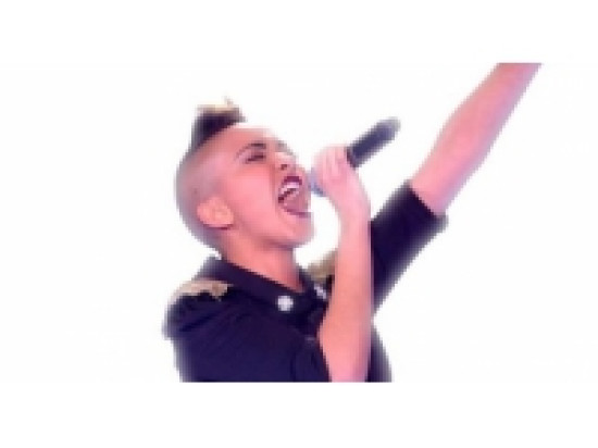 L'aventure Nouvelle Star continue pour Sirine, la jeune lyonnaise