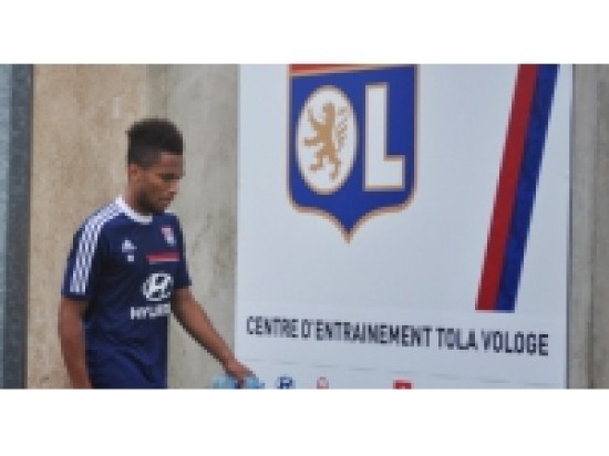 OL : Harry Novillo pourrait partir en Belgique OL : Harry Novillo pourrait partir en Belgique