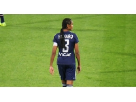 Les filles de l'OL dominent Yzeure (1-0) Les filles de l'OL dominent Yzeure (1-0)