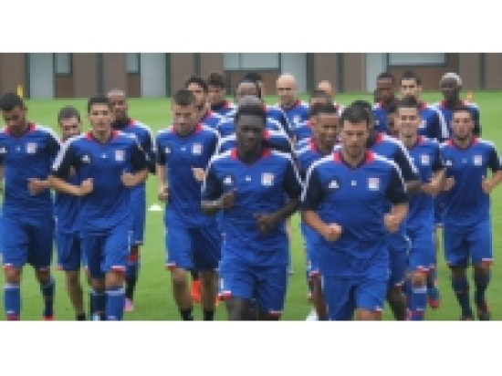 Des chiffres négatifs pour OL Groupe qui envisage la vente de trois joueurs Des chiffres négatifs pour OL Groupe qui envisage la vente de trois joueurs