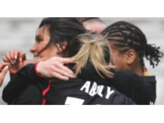 L'OL Féminin écrase l'AS Muret (10-1) L'OL Féminin écrase l'AS Muret (10-1)