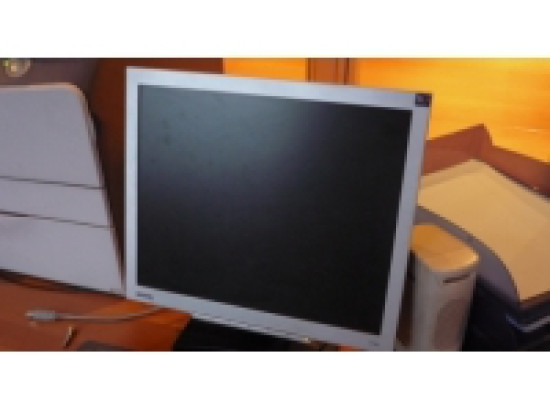 Lyon : une collecte d'équipements informatiques obsolètes ce samedi pour la bonne cause Lyon : une collecte d'équipements informatiques obsolètes ce samedi pour la bonne cause