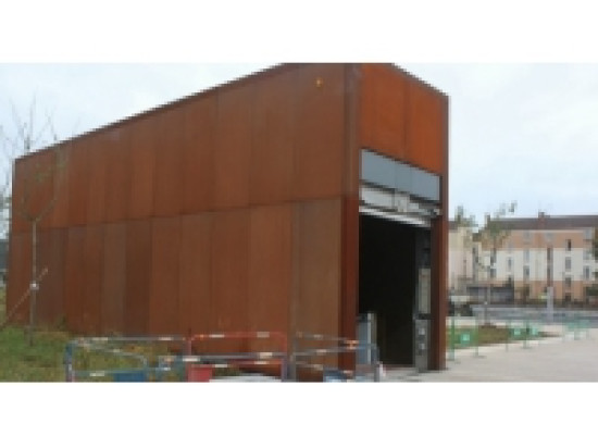 M&eacute;tro B : un abonnement sp&eacute;cial pour stationner dans le parking-relais Oullins