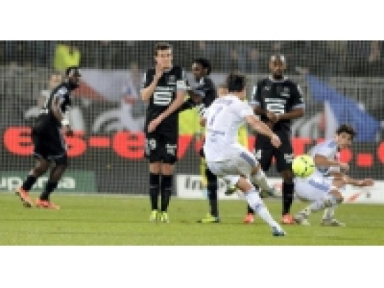 Clément Grenier honoré pour son coup-franc Clément Grenier honoré pour son coup-franc