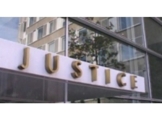 Lyon 3e : d&eacute;cision de justice le 4 juillet pour la mort d'un ouvrier dans l'effondrement d'un immeuble en 2006