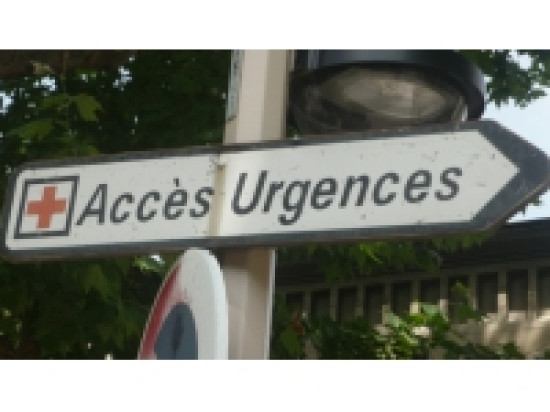 Lyon : il menace le personnel de l'h&ocirc;pital avec un couteau pour se faire soigner