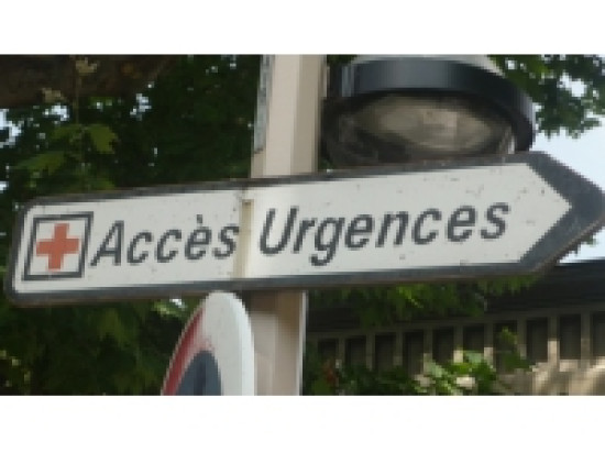 Deux bébés hospitalisés à Lyon après un grave accident de voiture Deux bébés hospitalisés à Lyon après un grave accident de voiture