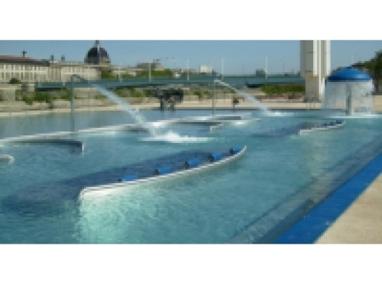 Pas d'incident jeudi dans les piscines lyonnaises Pas d'incident jeudi dans les piscines lyonnaises