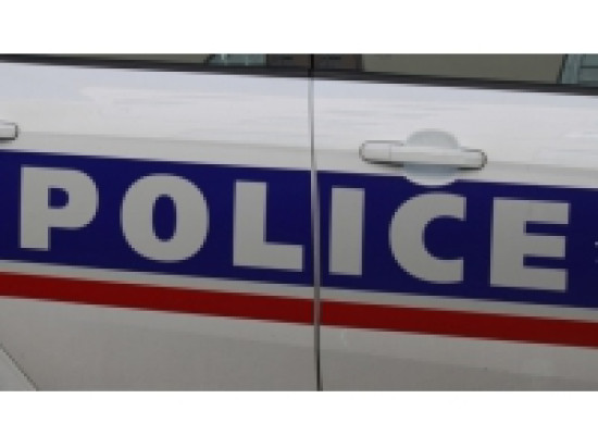 Lyon : Plusieurs cassettes pleines de billets dérobés dans un fourgon Lyon : Plusieurs cassettes pleines de billets dérobés dans un fourgon