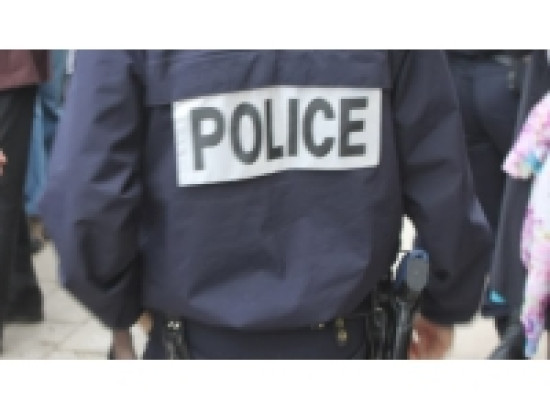 Violences urbaines &agrave; Givors : une enqu&ecirc;te ouverte pour identifier les incendiaires