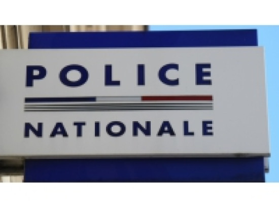 Dardilly : il tente de voler des jeux vid&eacute;o en les cachant dans son pantalon