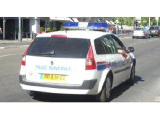 Un SDF de 22 ans interpellé en voiture sans permis et sans assurance