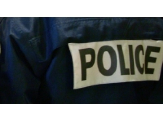 Trois mineurs tentent d'utiliser des chèques volés Trois mineurs tentent d'utiliser des chèques volés