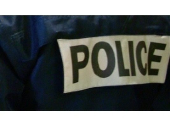 Il casse un pot de fleurs sur la t&ecirc;te de son &eacute;pouse