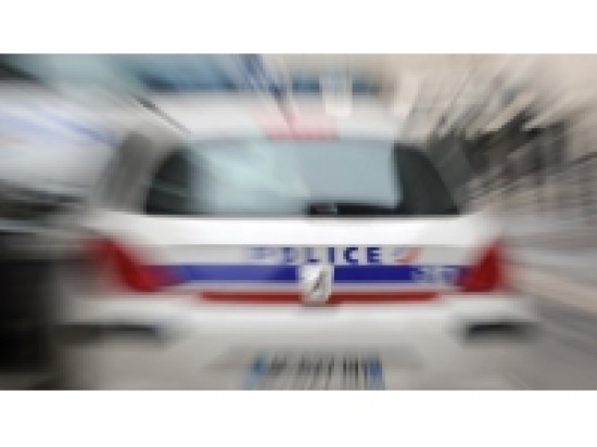 Lyon : une femme blessée à l'arme blanche, son mari en garde à vue Lyon : une femme blessée à l'arme blanche, son mari en garde à vue