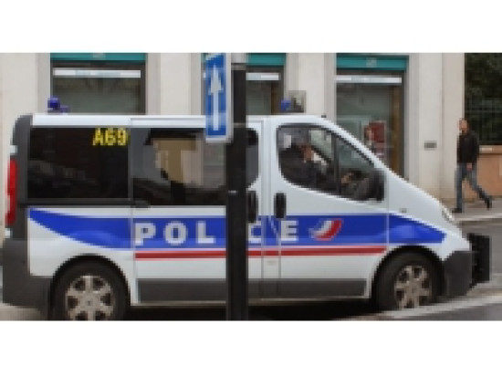 Encore une intervention dans un magasin de téléphonie mobile de la Guillotière Encore une intervention dans un magasin de téléphonie mobile de la Guillotière