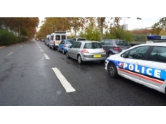 Trois jeunes gens interpellés pour avoir siphonné de l'essence Trois jeunes gens interpellés pour avoir siphonné de l'essence