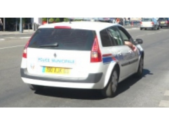 Villeurbanne: il écrase sa cigarette sur le visage de sa compagne Villeurbanne: il écrase sa cigarette sur le visage de sa compagne