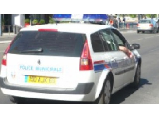 Bron : à 13 ans, elle frappe et menace de mort un éducateur Bron : à 13 ans, elle frappe et menace de mort un éducateur