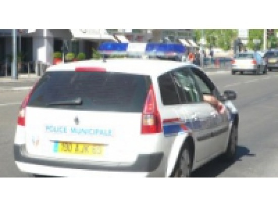 Rhône : un automobiliste contrôlé à plus de 100km/h sur un axe limité à 50km/h Rhône : un automobiliste contrôlé à plus de 100km/h sur un axe limité à 50km/h