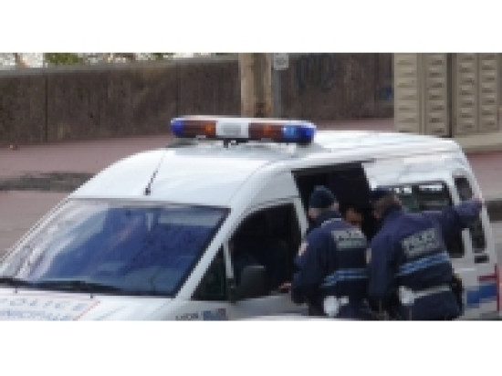 Villeurbanne : pris en flagrant délit alors qu'il escaladait un balcon Villeurbanne : pris en flagrant délit alors qu'il escaladait un balcon