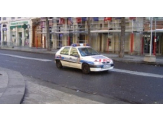 Deux hommes poursuivis pour plusieurs incendies dans le 7e arrondissement Deux hommes poursuivis pour plusieurs incendies dans le 7e arrondissement