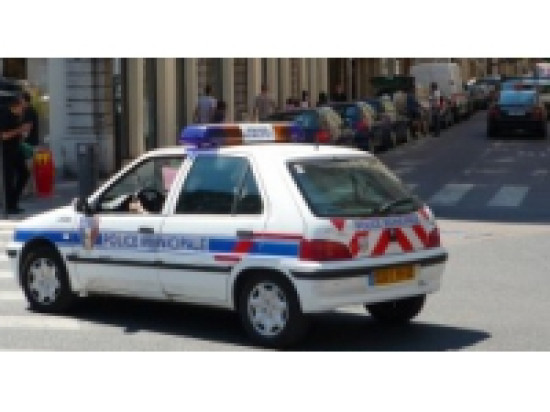 Ils menacent un particulier et lui dérobent 40 euros