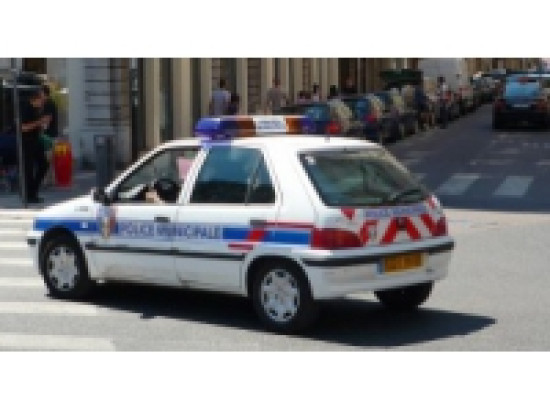 En semi-liberté, il encaisse pour 7000 euros de chèques volés En semi-liberté, il encaisse pour 7000 euros de chèques volés