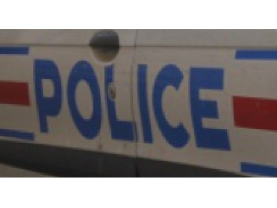 Il conduisait en contre-sens dans une voiture volée