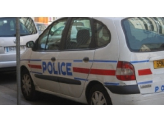 Rhône : pas assez rapides, les braqueurs trouvent porte close Rhône : pas assez rapides, les braqueurs trouvent porte close