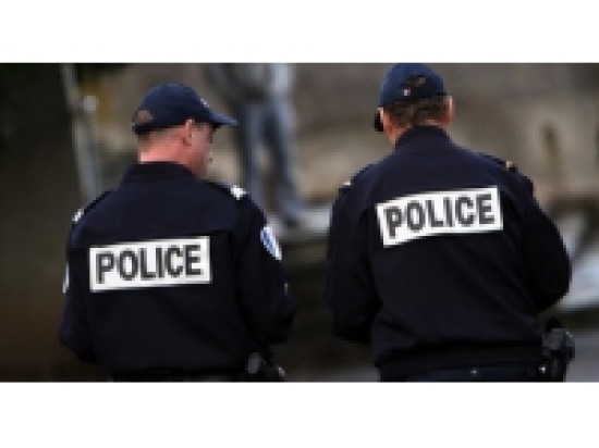 Vaulx-en-Velin : ivre au volant, il renverse un enfant Vaulx-en-Velin : ivre au volant, il renverse un enfant