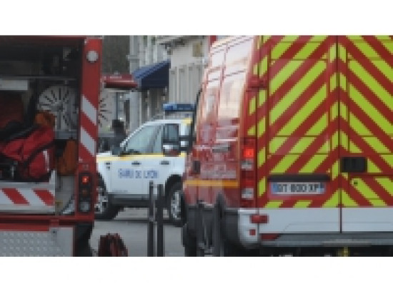 Un chauffeur de poids-lourd gri&egrave;vement bless&eacute; lors d'un accident sur la Rocade Est