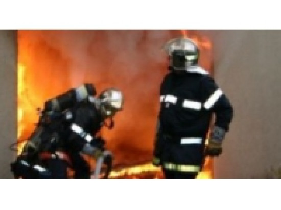 Un incendie désormais maîtrisé à Bron