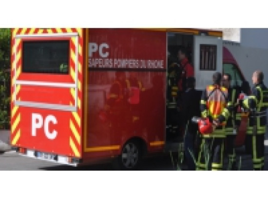 Un jeune homme se tue en voiture à Saint-Priest Un jeune homme se tue en voiture à Saint-Priest