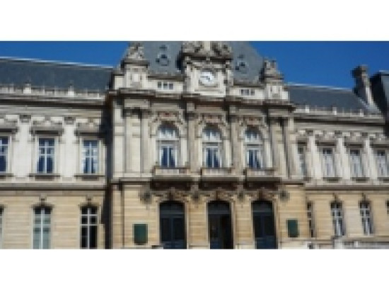 Manifestation d'étudiants étrangers menacés d'expulsion Manifestation d'étudiants étrangers menacés d'expulsion