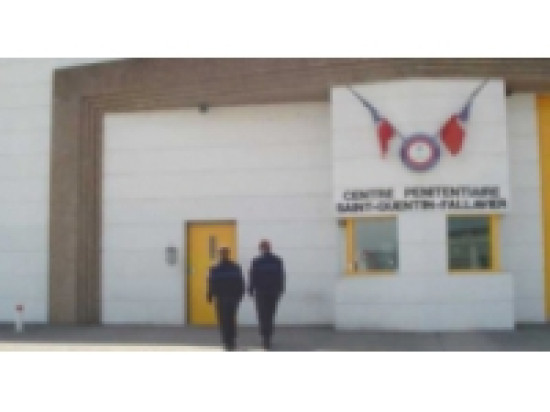 Un détenu se suicide dans sa cellule à la prison de Saint-Quentin-Fallavier Un détenu se suicide dans sa cellule à la prison de Saint-Quentin-Fallavier
