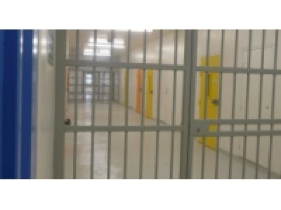 Poursuivi pour meurtre, il tente d'acheter des témoins Poursuivi pour meurtre, il tente d'acheter des témoins